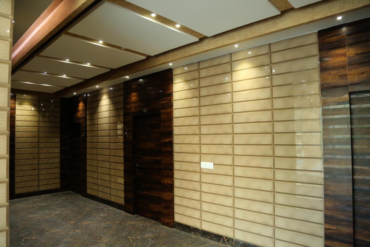 Shree Anand Dham Vrindāvan Exterior foto